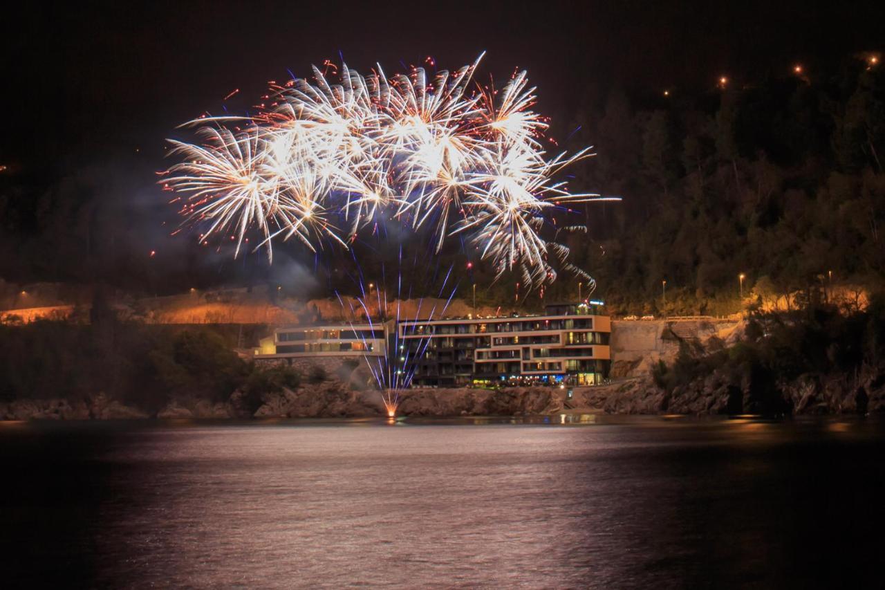Boutique & Design Hotel Navis Opatija Exterior foto Fireworks at the dam