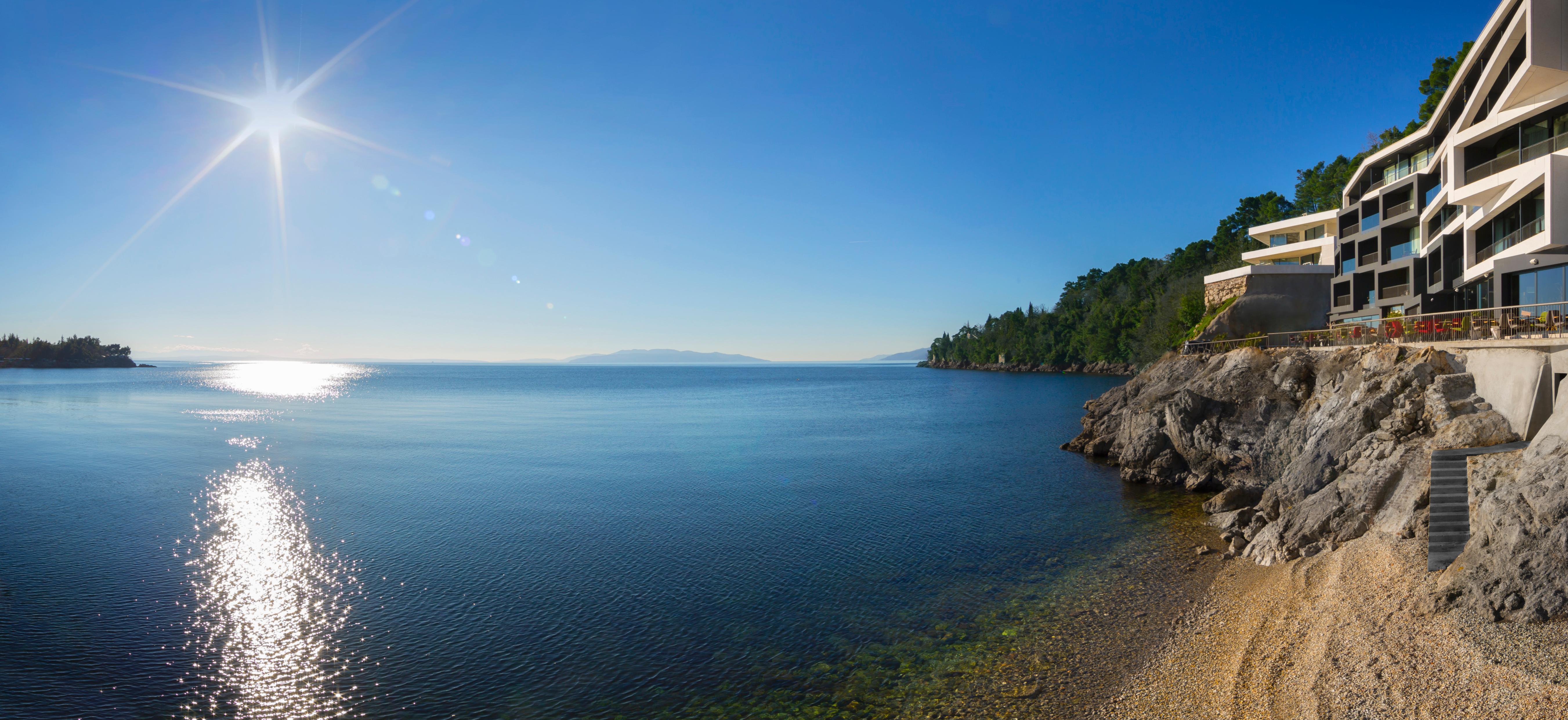 Boutique & Design Hotel Navis Opatija Exterior foto View of the Gulf of Pag