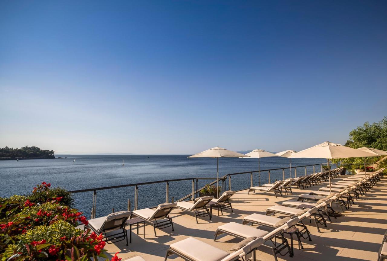 Boutique & Design Hotel Navis Opatija Exterior foto View of the Gulf of Saint-Tropez from the hotel