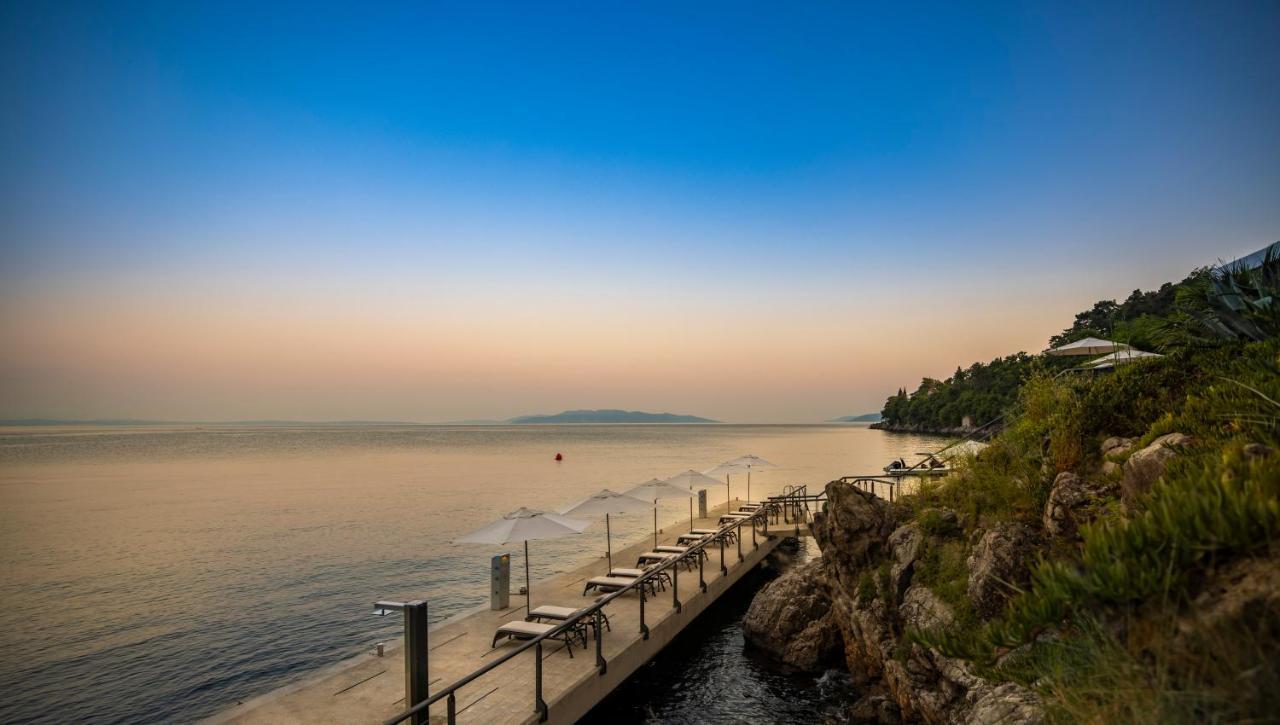 Boutique & Design Hotel Navis Opatija Exterior foto View of the Gulf of Naples from Positano