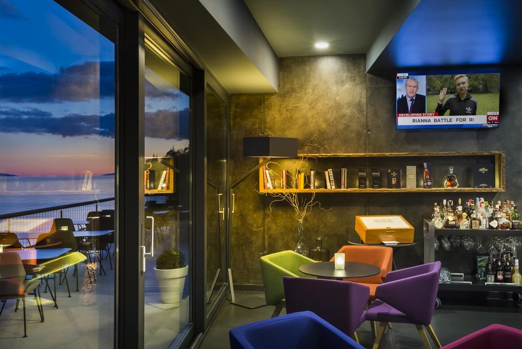 Boutique & Design Hotel Navis Opatija Exterior foto The Sky Bar