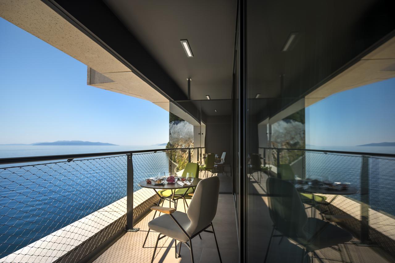 Boutique & Design Hotel Navis Opatija Exterior foto The view from the balcony of a suite at the hotel